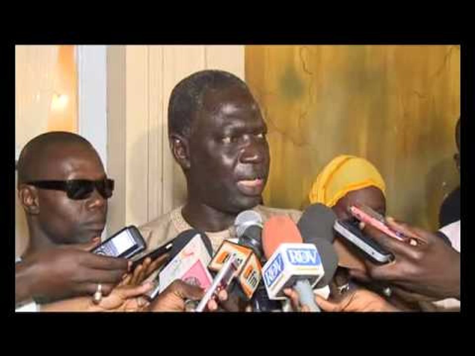 Bamba Diop trouve que  Sidya Ndiaye de la FGTS n'est pas cohérent et tient un double langage