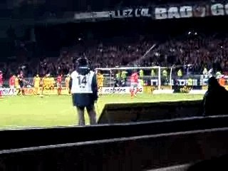 But de Juninho à Lyon contre Nantes