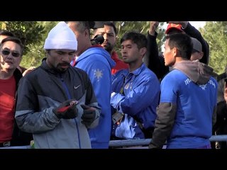 Watch Manny Pacquiao get his mouthpiece for Floyd Mayweather fight