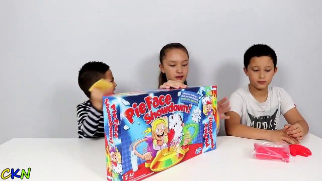 Pie Face Showdown Kids Fun Game Challenge Face With Ckn Toys-hYMJn5_tUkg