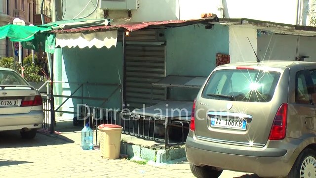 Flasin fqinjët e familjes Arapi- Ja si e njihnim Agimin