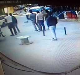 Lise Öğrencisi Bıçakla Dehşet Saçtı