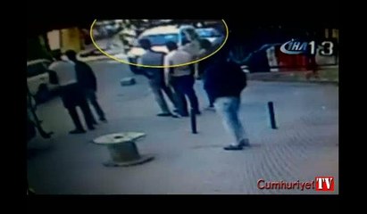 Lisede bıçaklı dehşet kamerada