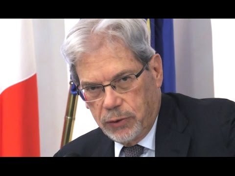 Patto per il Sud, De Vincenti: In Campania attivi lavori per 4 miliardi (13.04.17)