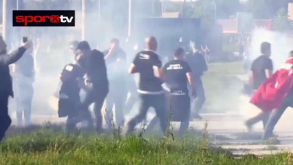 Fransız polisi Beşiktaş taraftarına saldırdı - VİDEO