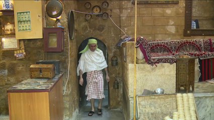 الجزيرة هذا الصباح- حمامات قديمة بطرابلس تتحول إلى مزارات