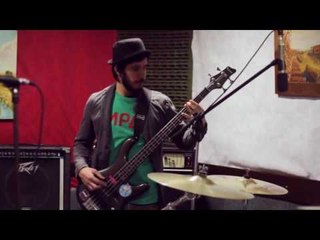 Algunas Mañanas Prefiero No Despertarme Así - IMPAR (Sesión en Vivo en La Piojera / 2015)