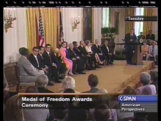 Fred Rogers & Bill Cosby Receive the Presidential Medal of Freedom (2002)