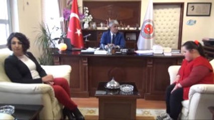 Down Sendromlu Melisa'nın Avukatlık Hayali Gerçek Oldu...melisa İçin Mahkeme Kuruldu