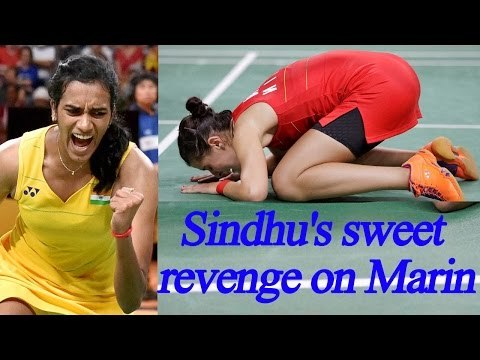PV Sindhu defeats Carolina Marin to progress into Dubai World Superseries Semifinals | Oneindia News