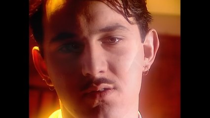 Soft Cell - Say Hello, Wave Goodbye