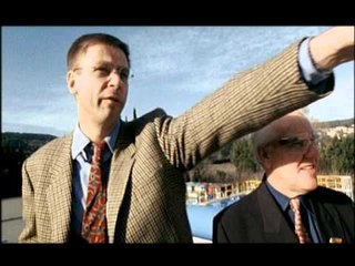 STRIP TEASE - Bizness à la Belge