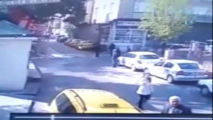 Kapkaç Çetesi Çökertildi... Kapkaç Anı Kamerada