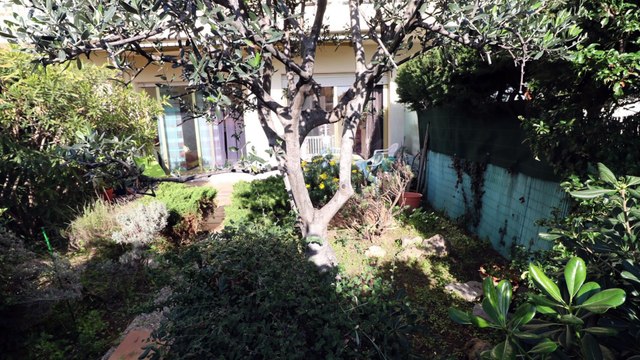 NICE Vente APPARTEMENT - 2 pièces 60 m² en rez de jardin de 45 m²