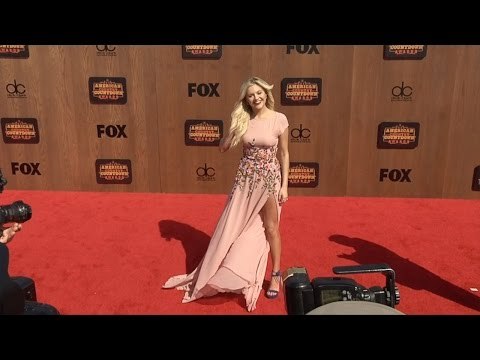 Kelsea Ballerini 2016 American Country Countdown Awards Red Carpet