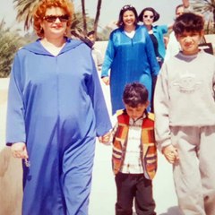 L'Éternelle: Un Voyage à Travers le Temps