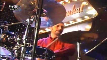 dünden sonra yarından önce