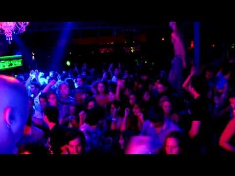 TO.P.T en vivo - 09 - LA PREGUNTA - NENA FACEBOOK - COMO ME GUSTA LA NOCHE - BAILAN ROCHAS Y CHETAS