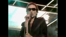 Graham Parker - Hey Lord Don't Ask Questions (Live On Top Of The Pops)