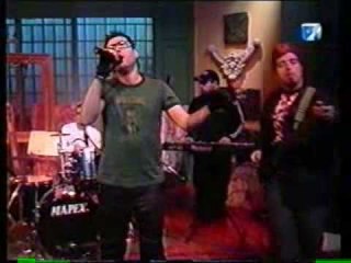 Richter - El Enemigo Duerme en Casa (En vivo: Cultura Cero)
