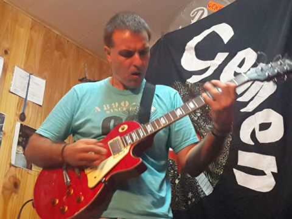Próximo solo Rock and roll   riff leimotiv (G)sol con tabs by Gus Quin