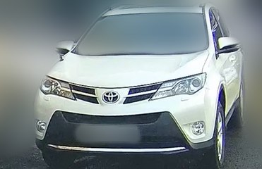 2016 Toyota RAV4 XLE WHITE PEARL.