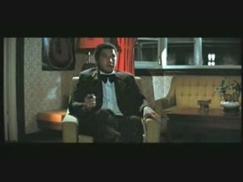 Bruce lee vs intruder