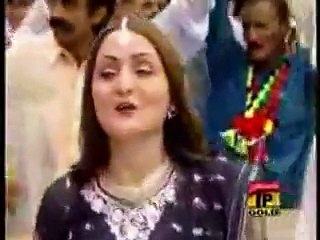 Lal meri pat rakhiyo bhala jhoole laalan