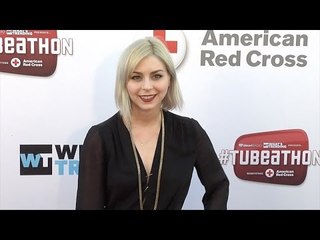 Colette Carr "Tubeathon 2016" Red Carpet