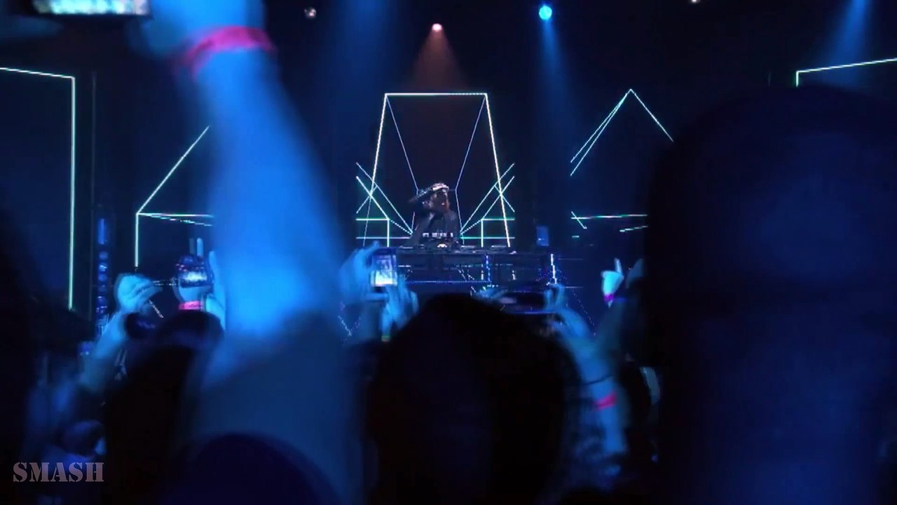 SMASH - Titanium Symphony (David Guetta ft. Sia vs. Clean Bandit ft. Zara Larsson) [Mashup]