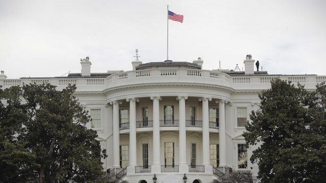 Trump will keep list of White House visitors secret