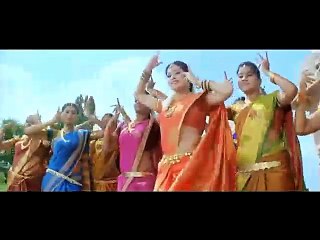 Mast Bhabhi Dancing with Devar Navel