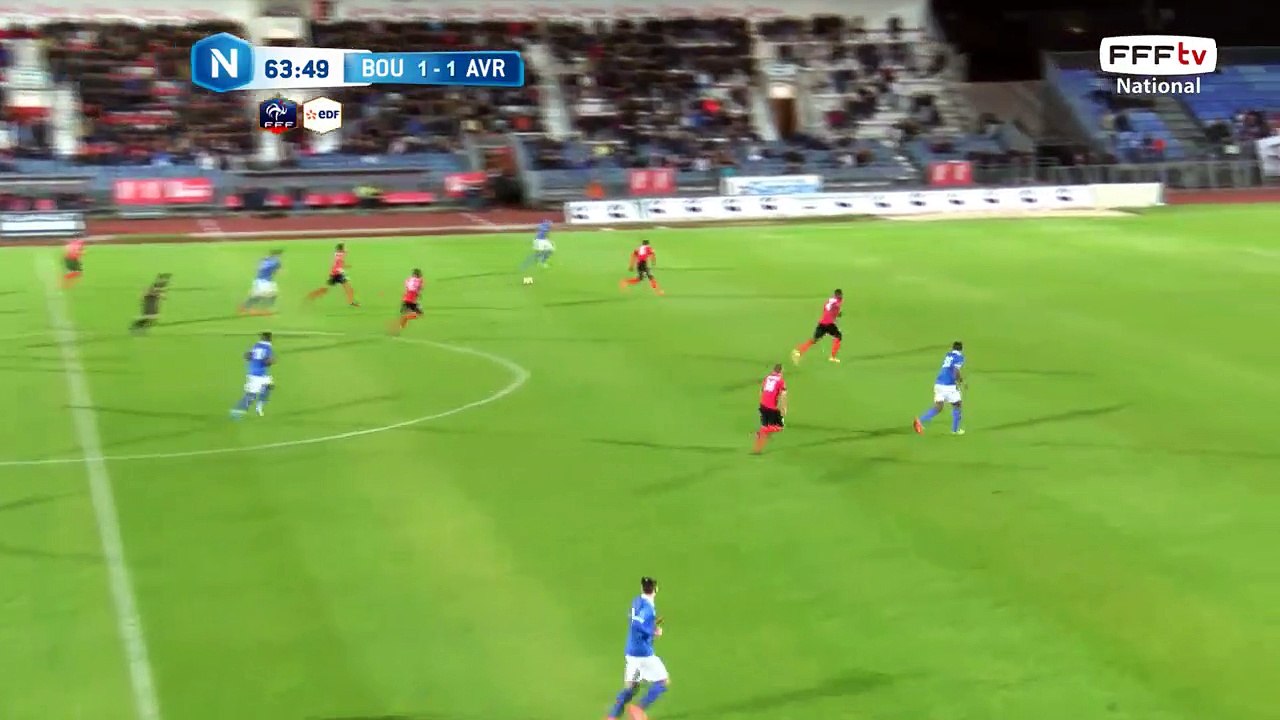 Avranches obtient le corner