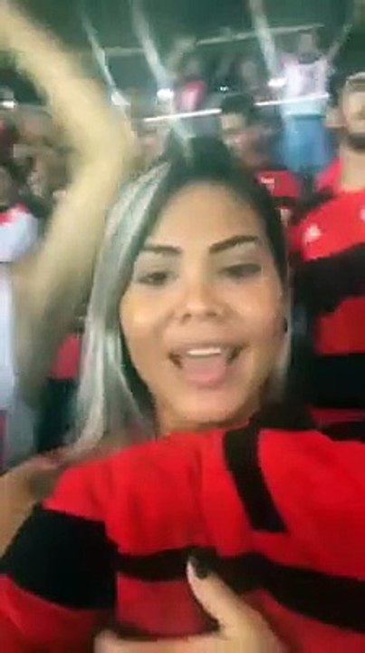 Vascaína que virou Flamenguista