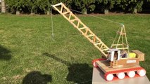 How to Make an Electric Crane with Remote Control out of Popsicle Sticks - incredible Toy-zUUYdFXD