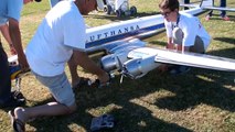 LOCKHEED L-1049G SUPER CONSTELLATION GIANT RC SCALE MODEL AIRLINER LOW PASS AND SHOW FLIGHT-rMBzadJck