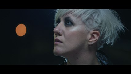 Nina Kraljić - Lighthouse