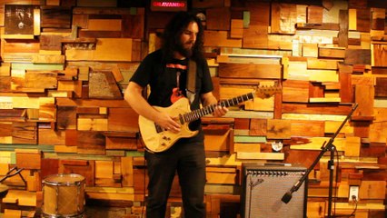 Silverio SImioni - Sultans Of Swing (Guitar Cover)
