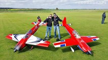 EXTREME FLIGHT MXS 104' & HANGAR 9 EXTRA 300X DUO 3D RC FLIGHT - DEANO & PAUL - RAMSEY MAC - 201-j-8_