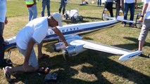 LOCKHEED L-1049G SUPER CONSTELLATION GIANT RC SCALE MODEL AIRLINER LOW PASS AND SHOW FLIGHT-rMBzadJc