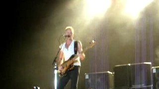 Concert the police stade de france Sting intro !