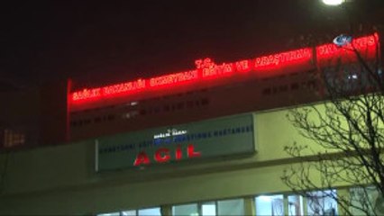 Sultangazi'de 'Dur' İhtarına Uymayan Araca Polis Ateş Açtı : 2 Ölü, 2 Yaralı