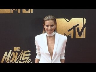 Renee Bargh #MTVMovieAwards Red Carpet
