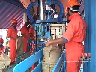 চট্টগ্রাম বন্দরে দুটি মেশিন পাল্টে দিয়েছে পণ্য খালাসের কার্যক্রম