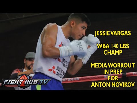Jessie Vargas vs. Anton Novikov: Vargas media workout video | mitts & Bag work|