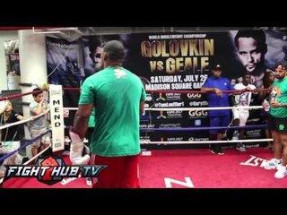 Bryant Jennings vs. Mike Perez: Perez heavyweight power shots- Mitt workout