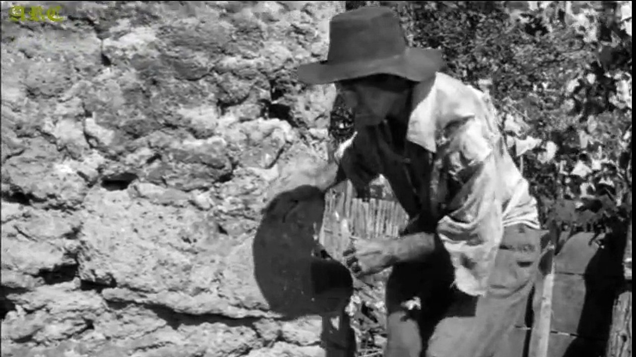 St Yosef Cupertino ( Santo Terbang ) - Film "Santo Yang Rendah Diri" sub indo 1-6