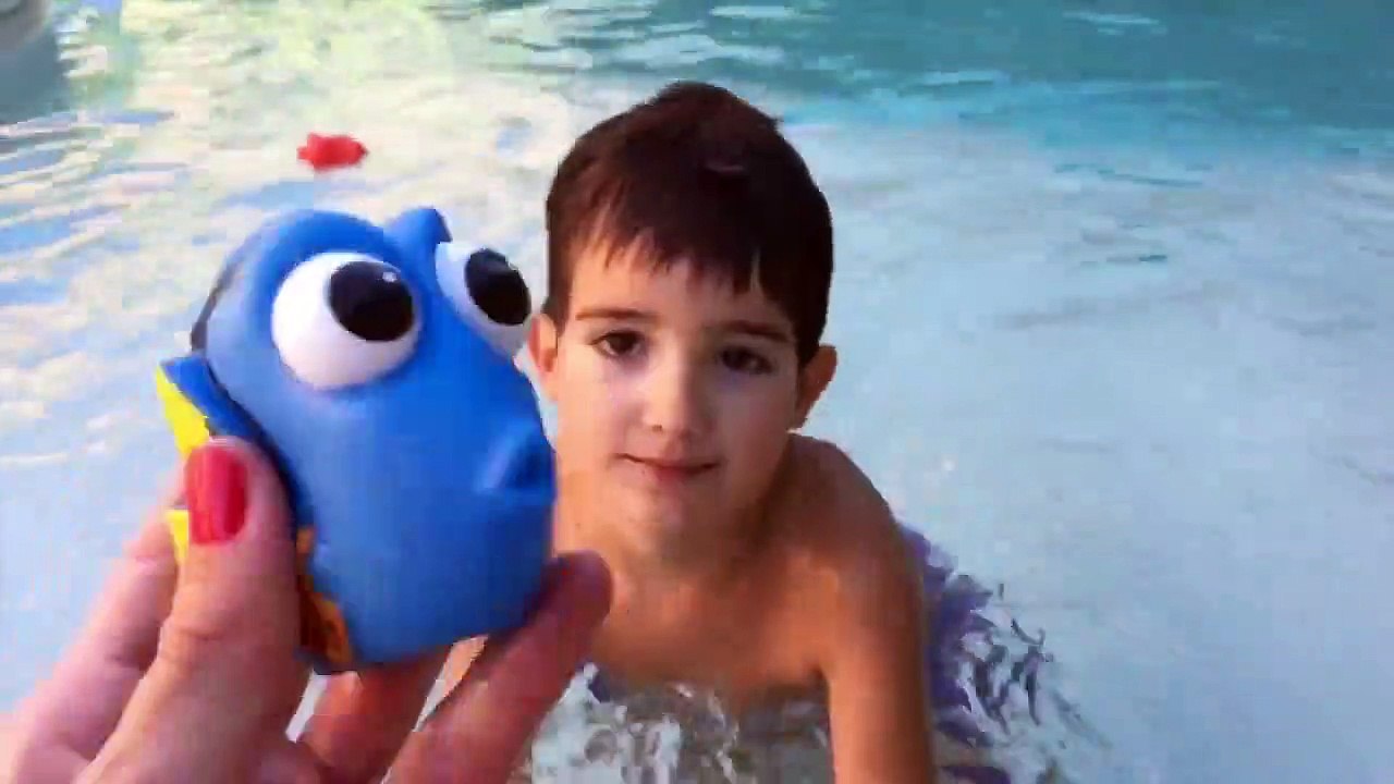 Finding Dory Bath Squirter Pool Toys Bath Toys Juguetes de Buscando