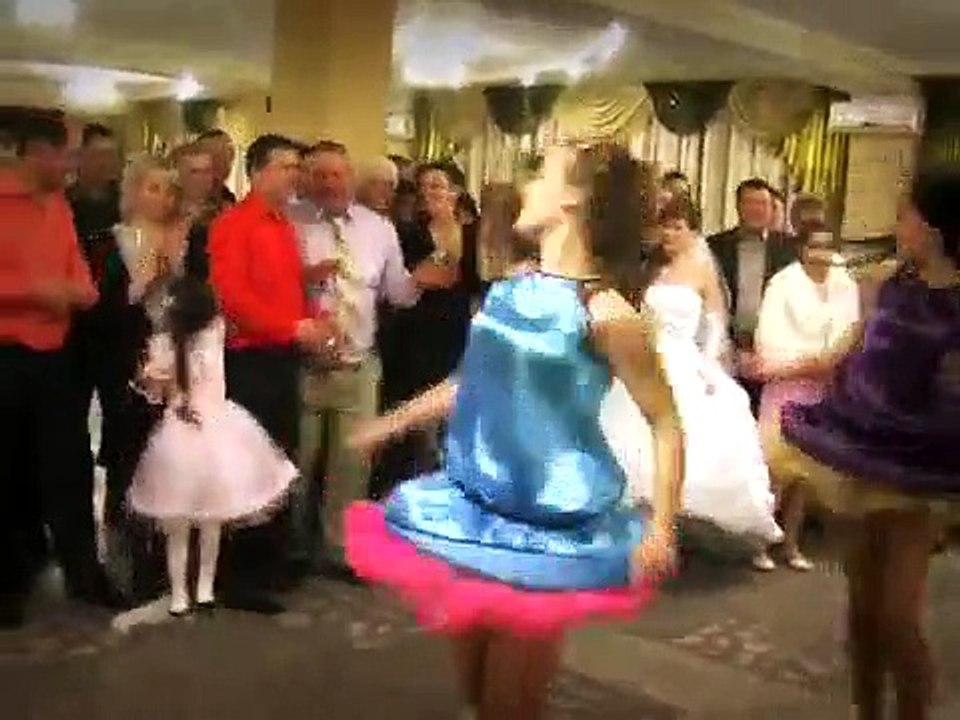 interesting Dance // FUNNY RUSSIAN Weddings - FUNNIEST WEDDING DANCE