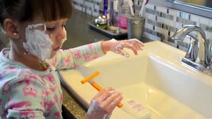 Bad Baby Makeup Fail BLOODY Cheek - Toy Freaks Out!-7T